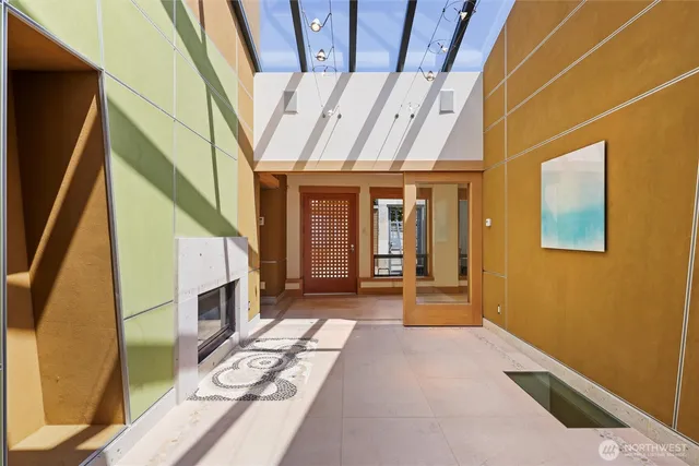 $6,250,000 | 5511 104th Avenue Northeast, Kirkland, WA 98033