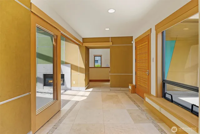 $6,250,000 | 5511 104th Avenue Northeast, Kirkland, WA 98033