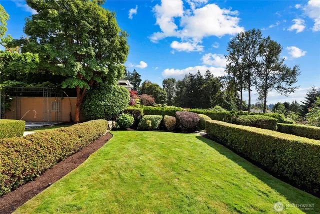 $6,250,000 | 5511 104th Avenue Northeast, Kirkland, WA 98033