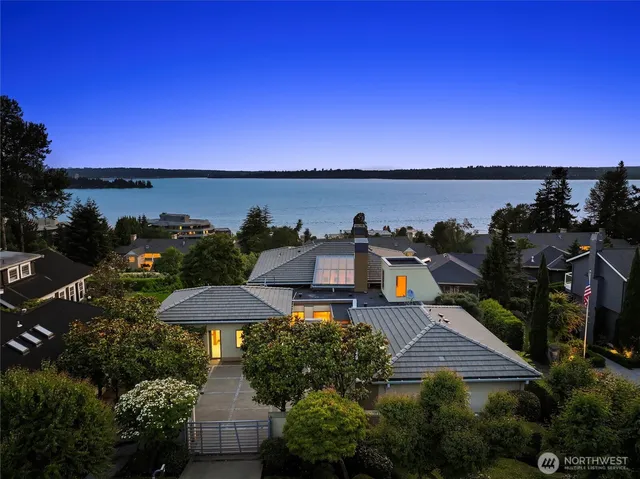 $6,250,000 | 5511 104th Avenue Northeast, Kirkland, WA 98033