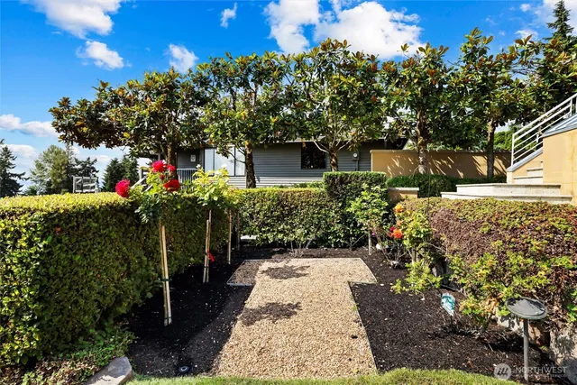 $6,250,000 | 5511 104th Avenue Northeast, Kirkland, WA 98033