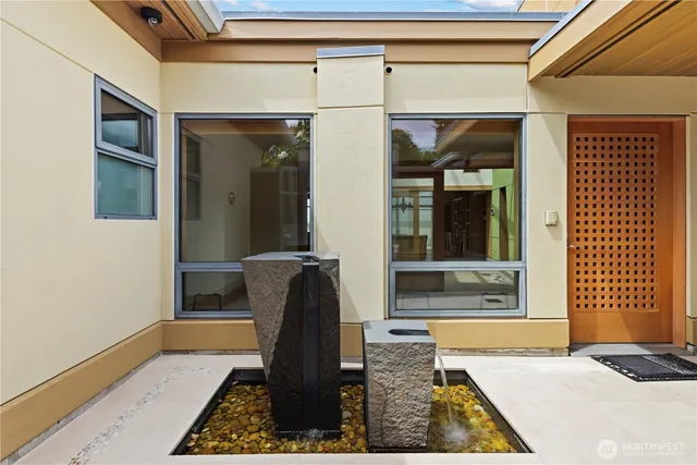 $6,250,000 | 5511 104th Avenue Northeast, Kirkland, WA 98033