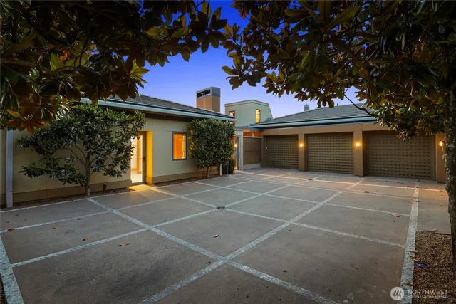 $6,250,000 | 5511 104th Avenue Northeast, Kirkland, WA 98033