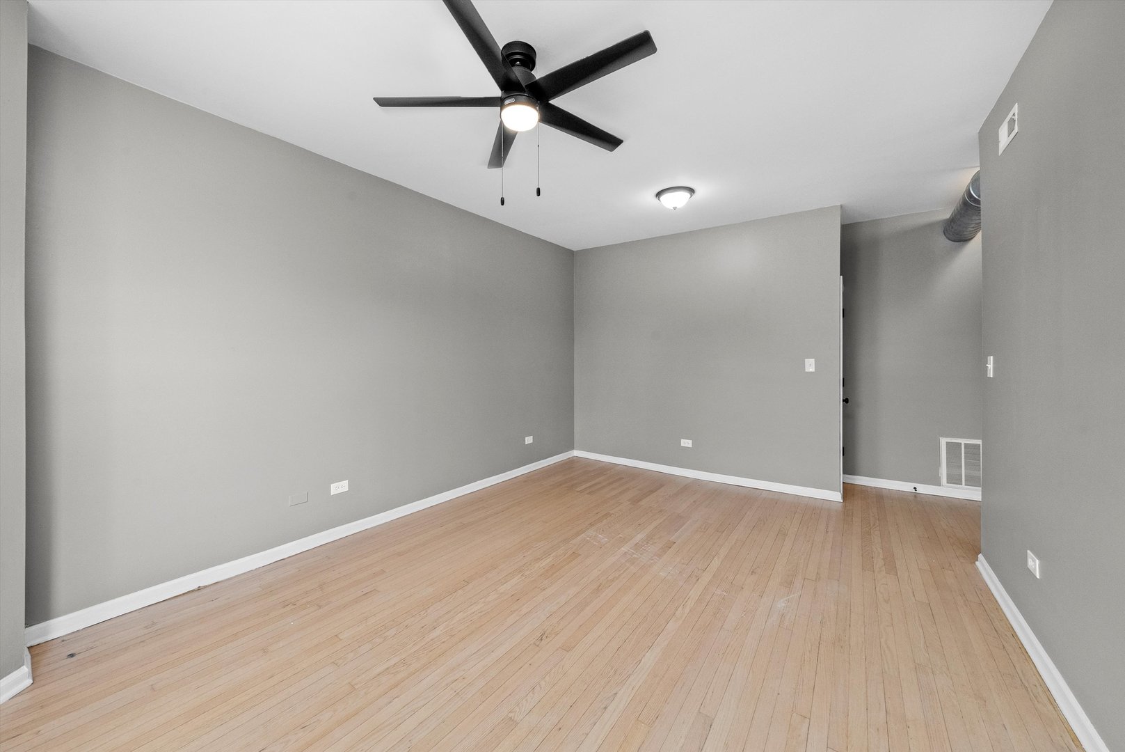 7127 South Normal Boulevard Chicago, IL 60621 - Photo 13 of 20 Gallery Image 13