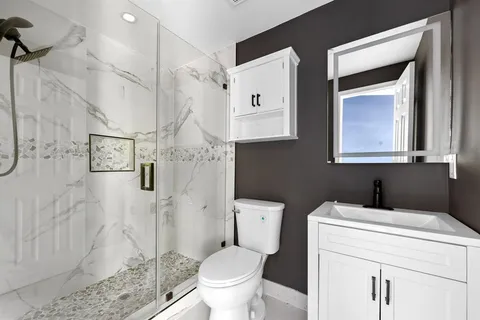 $299,000 | 3082 South Oakland Forest Drive, Unit 1305, Oakland Park, FL 33309