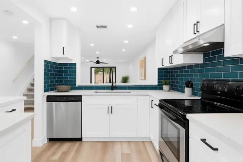 $299,000 | 3082 South Oakland Forest Drive, Unit 1305, Oakland Park, FL 33309