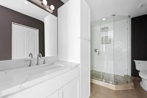 $299,000 | 3082 South Oakland Forest Drive, Unit 1305, Oakland Park, FL 33309