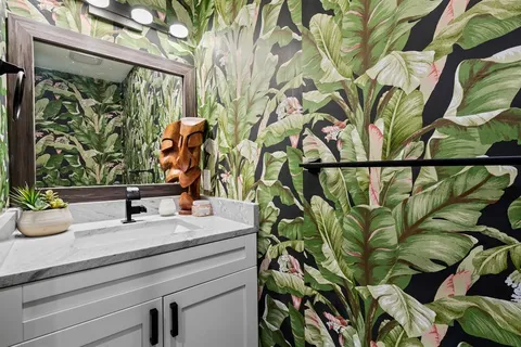 $299,000 | 3082 South Oakland Forest Drive, Unit 1305, Oakland Park, FL 33309