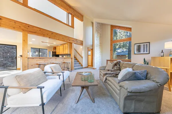 $1,075,000 | 11504 Ski Slope Way, Truckee, CA 96161