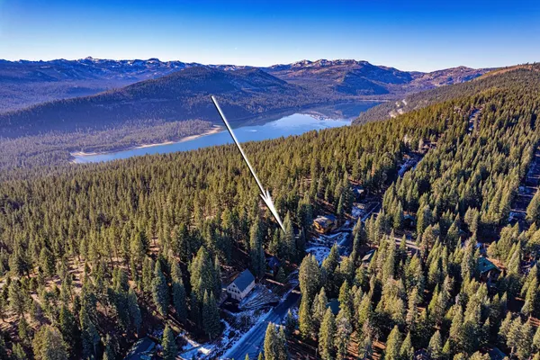 $1,075,000 | 11504 Ski Slope Way, Truckee, CA 96161