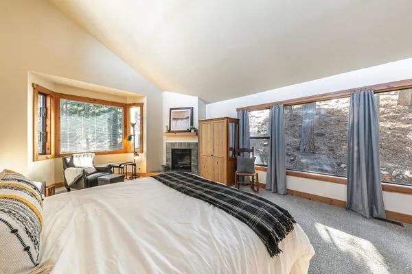 $1,075,000 | 11504 Ski Slope Way, Truckee, CA 96161