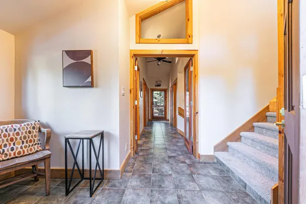 $1,075,000 | 11504 Ski Slope Way, Truckee, CA 96161