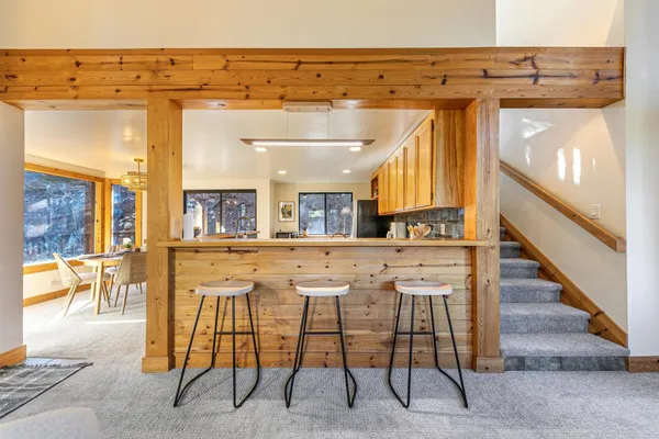 $1,075,000 | 11504 Ski Slope Way, Truckee, CA 96161