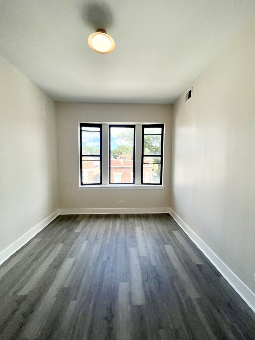 2258 South Sacramento Avenue, Unit 3 Chicago, IL 60623 - Photo 12 of 19