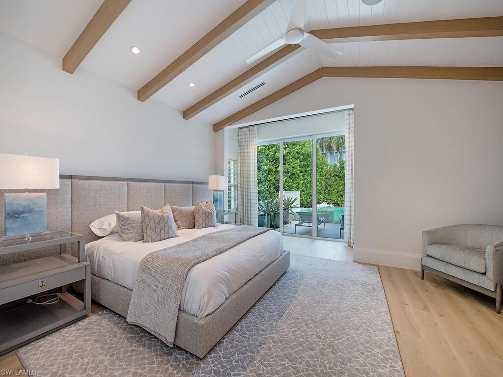 141 9th Avenue South Naples, FL 34102 - Photo 18 of 33