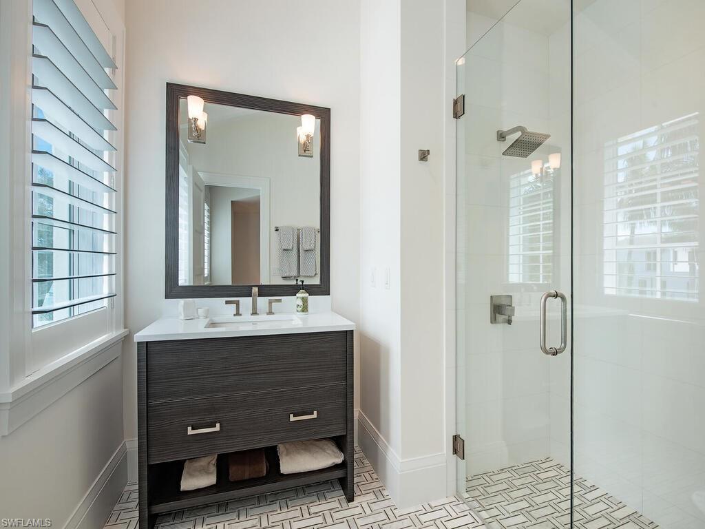 141 9th Avenue South Naples, FL 34102 - Photo 28 of 33