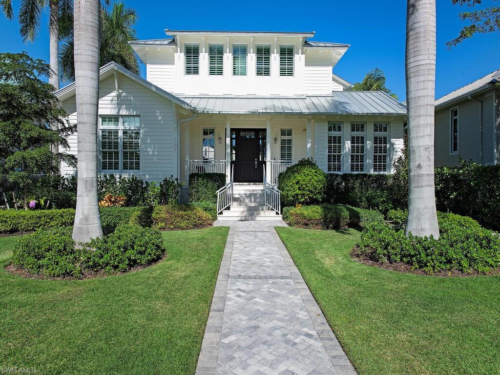 141 9th Avenue South Naples, FL 34102 - Photo 5 of 33