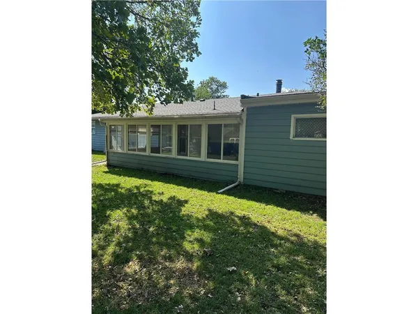 $269,900 | 1002 Linden Street, Luverne, MN 56156