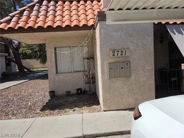 $725,000 | 2721 Eldora Circle, Las Vegas, NV 89146