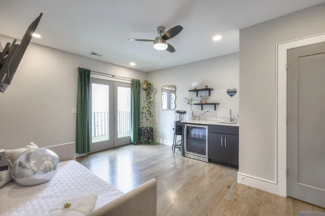 $3,750 | 106 North 8th Street, Unit 1, Nashville, TN 37206