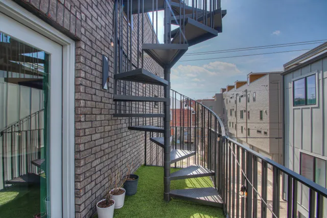 $3,750 | 106 North 8th Street, Unit 1, Nashville, TN 37206