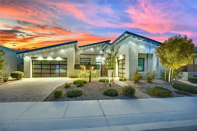 $2,188,000 | 397 Highview Rdg Avenue, Las Vegas, NV 89138