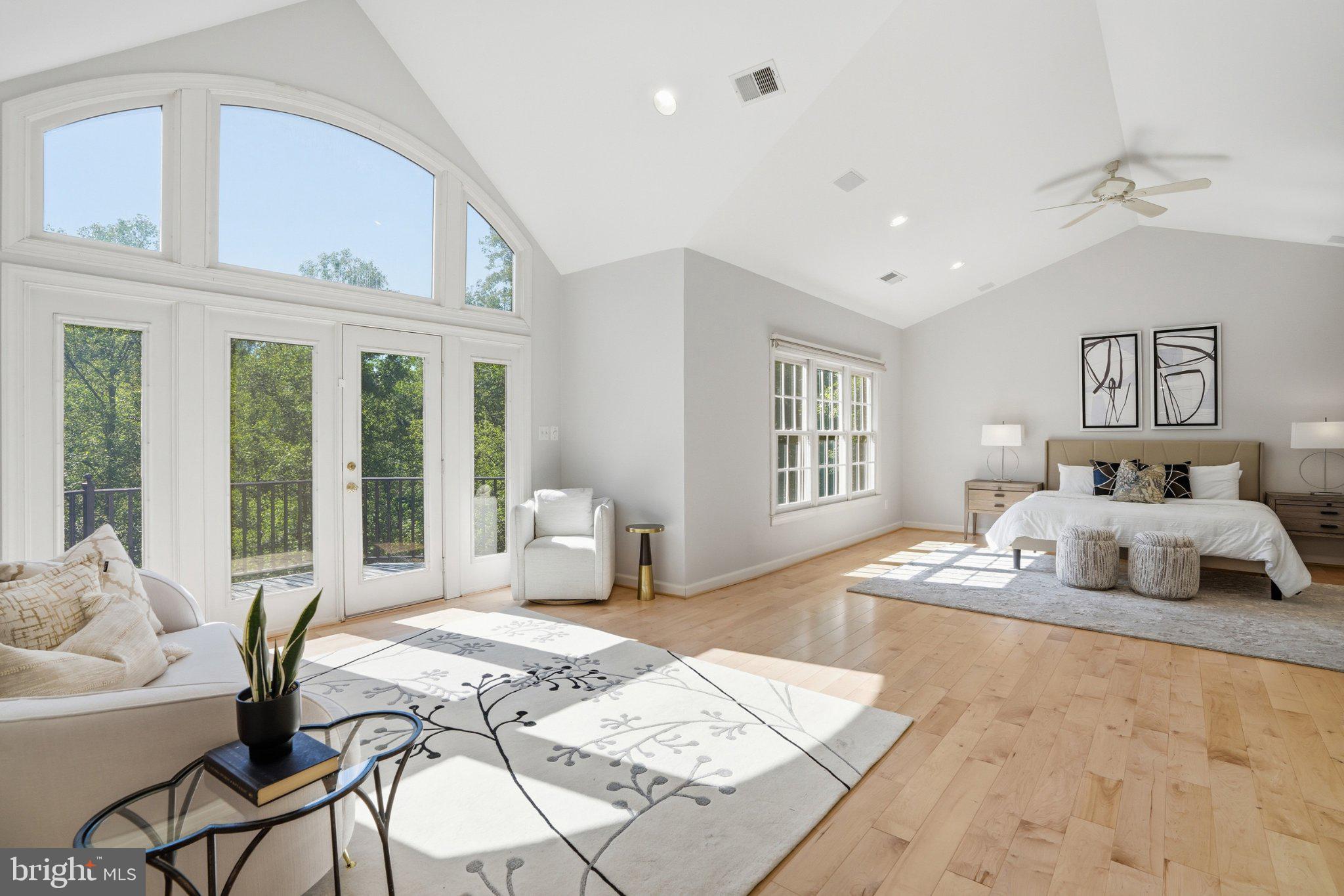 891 Chinquapin Road McLean, VA 22102 - Photo 44 of 78 Bright and airy master retreat.