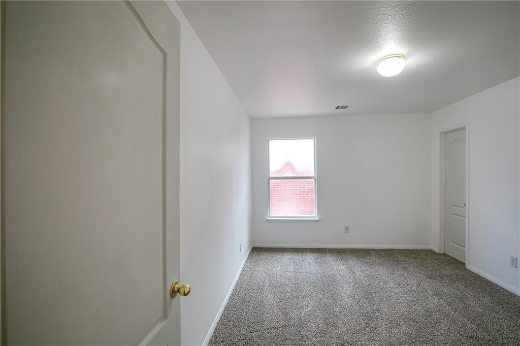 3524 Bratton Ridge Crossing Austin, TX 78728 - Photo 11 of 16 an empty room with a window
