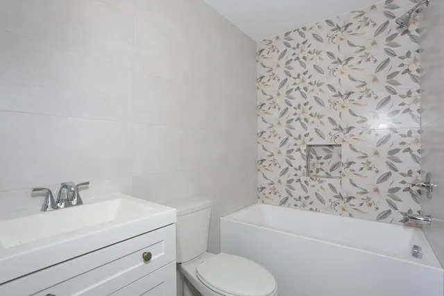 $1,400,000 | 37 Ewing Avenue, Unit 201, Spring Valley, NY 10977