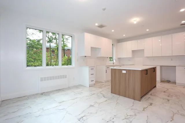 $1,400,000 | 37 Ewing Avenue, Unit 201, Spring Valley, NY 10977