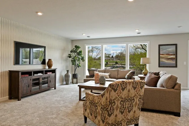 $869,900 | 3660 Knightsbridge Ln Lake North, Lake Elmo, MN 55042