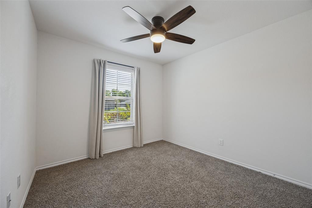 2210 Alamo Road Sherman, TX 75090 - Photo 10 of 13 Gallery Image 10