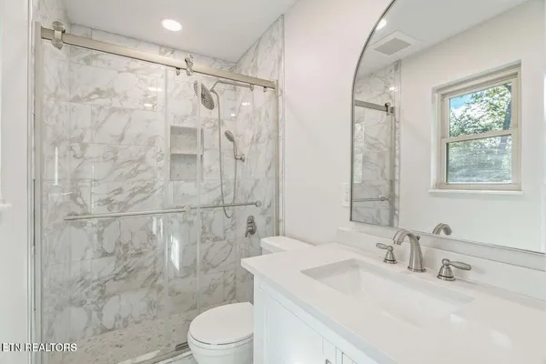 $475,000 | 10808 Dineen Drive, Knoxville, TN 37934