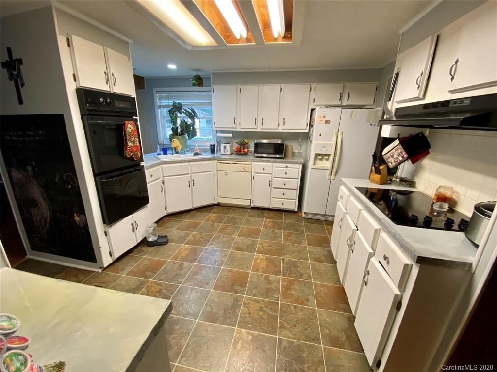 1140 Springdale Road Rock Hill, SC 29730 - Photo 9 of 30 Gallery Image 9
