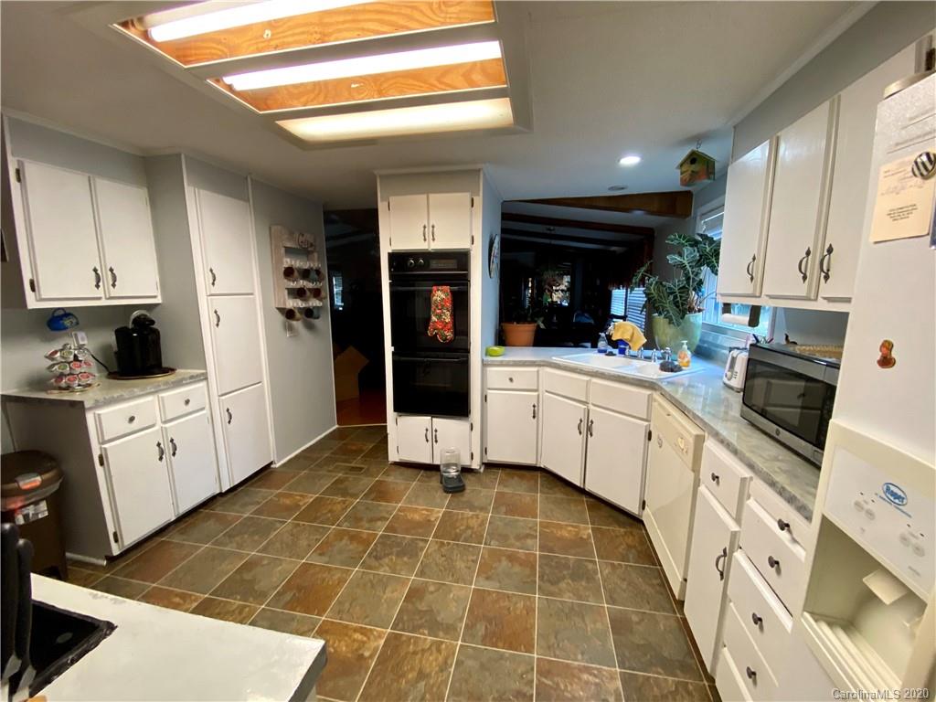 1140 Springdale Road Rock Hill, SC 29730 - Photo 10 of 30 Gallery Image 10