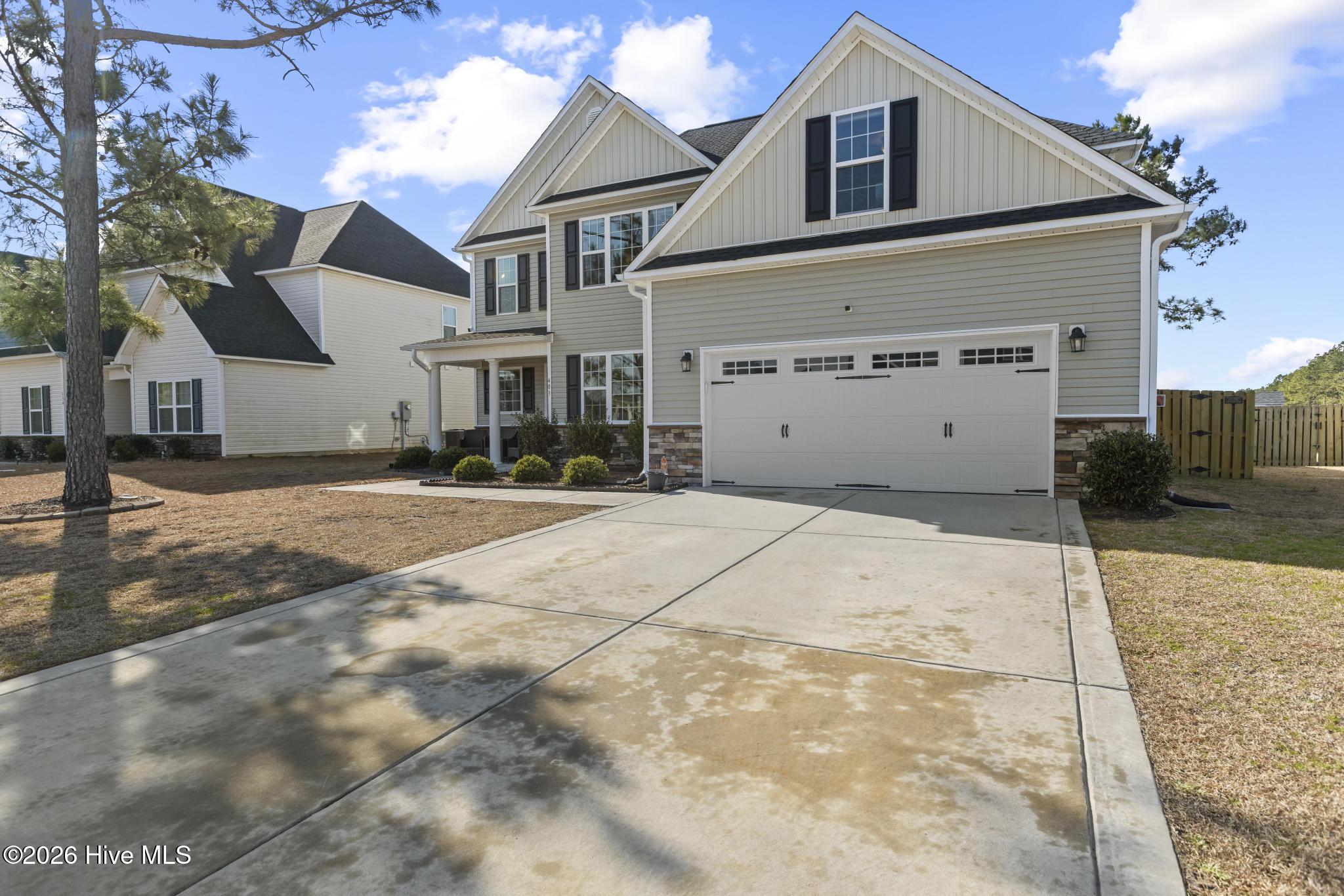 403 Anchor Hitch Court Holly Ridge, NC 28445 - Photo 7 of 57 Front