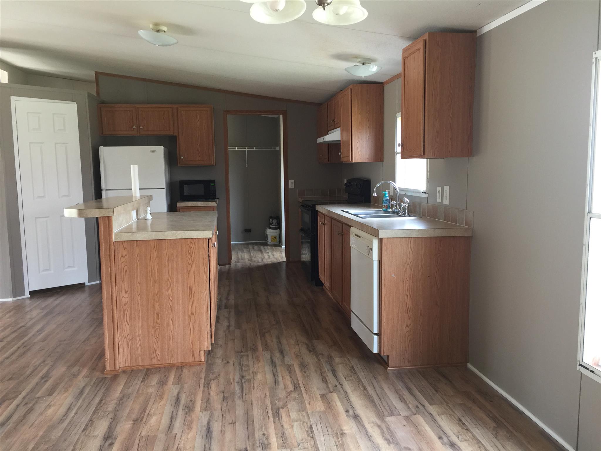 1393 Poplar Ridge Road Chapmansboro, TN 37035 - Photo 8 of 18 Kitchen open to den