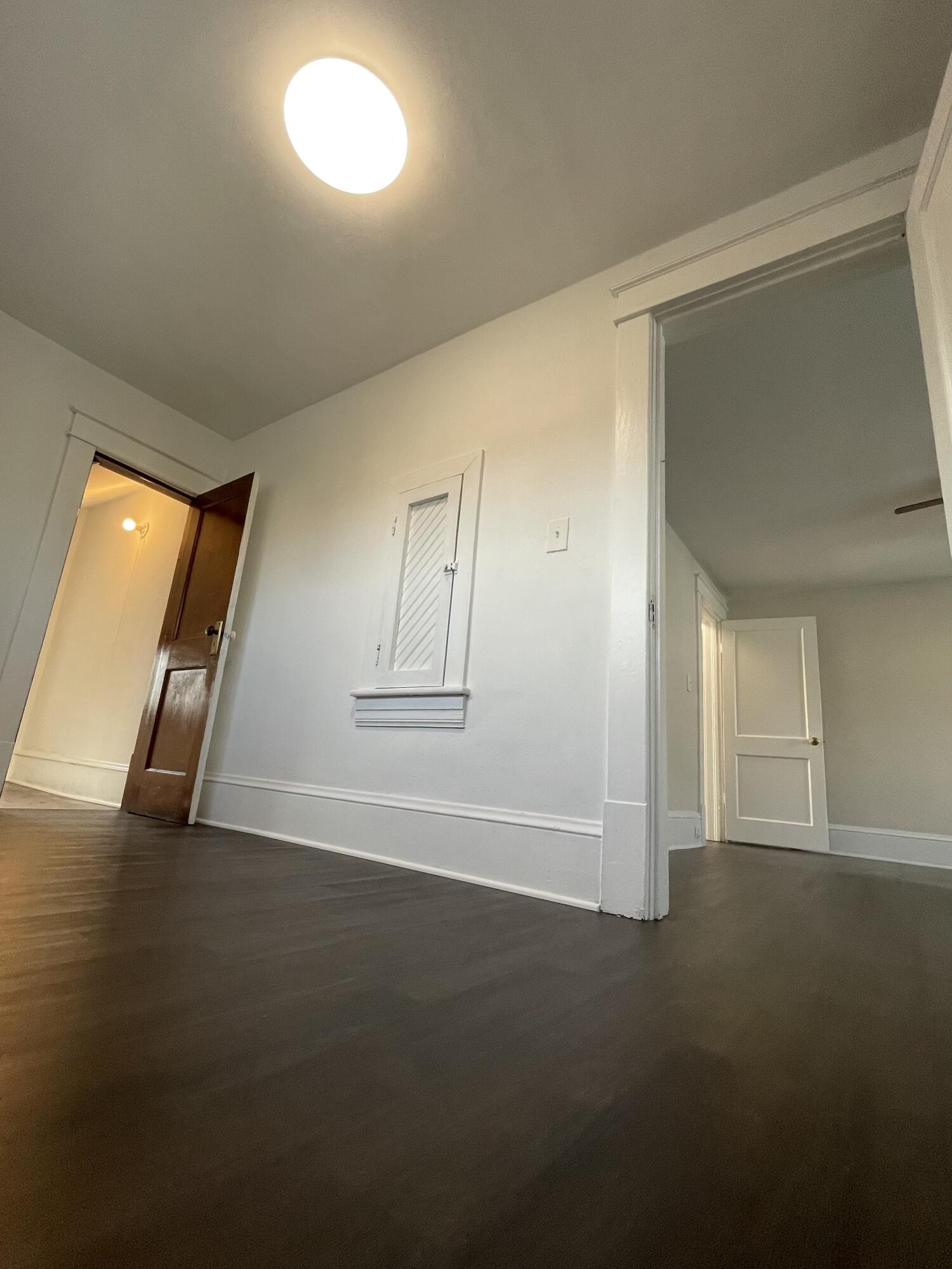 216 West Augusta Avenue Vinton, VA 24179 - Photo 10 of 43 IMG_2421