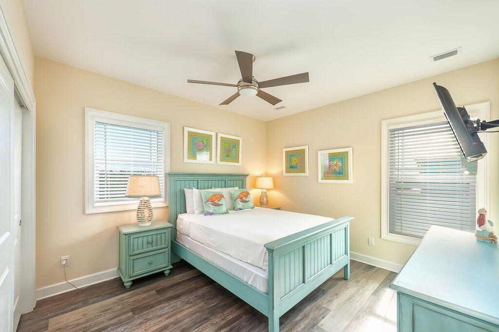 217 Sombrero Beach Road, Unit 2 Marathon, FL 33050 - Photo 12 of 23 Guest room 2