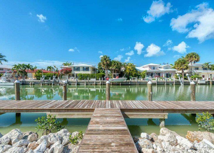 217 Sombrero Beach Road, Unit 2 Marathon, FL 33050 - Photo 18 of 23 Docking area
