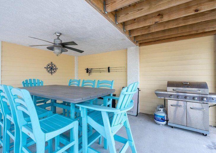 217 Sombrero Beach Road, Unit 2 Marathon, FL 33050 - Photo 19 of 23 Outdoor Family area