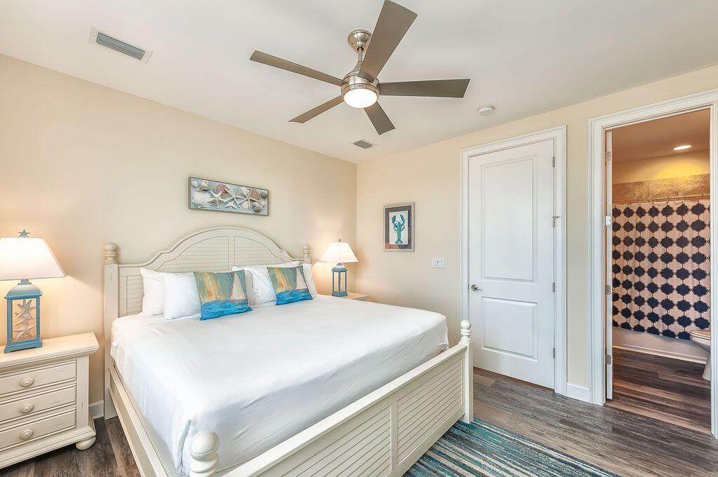 217 Sombrero Beach Road, Unit 2 Marathon, FL 33050 - Photo 9 of 23 Bedroom Room with Ensuite