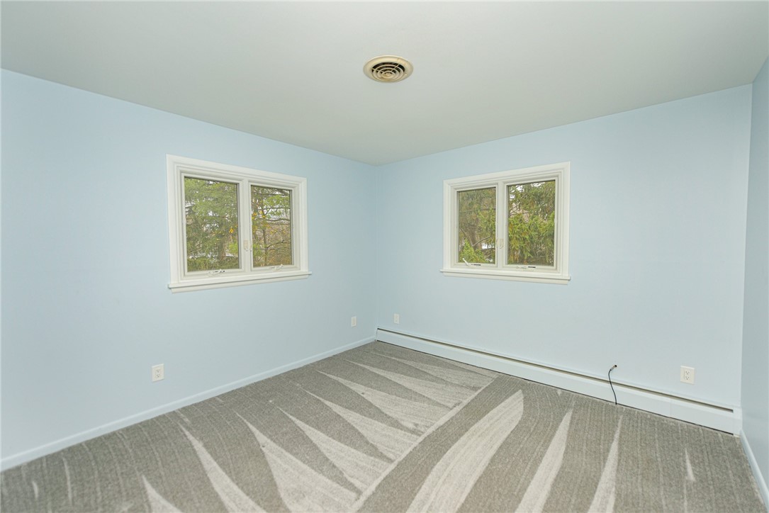 171 Harwood Circle Rochester, NY 14625 - Photo 22 of 45