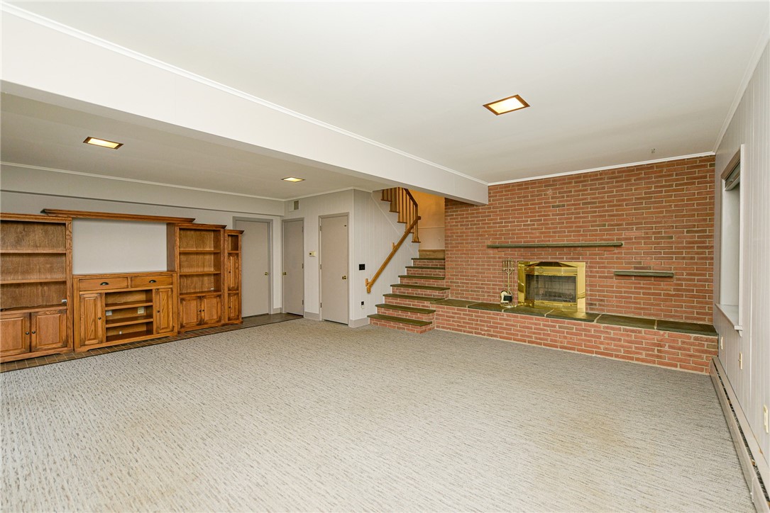 171 Harwood Circle Rochester, NY 14625 - Photo 29 of 45