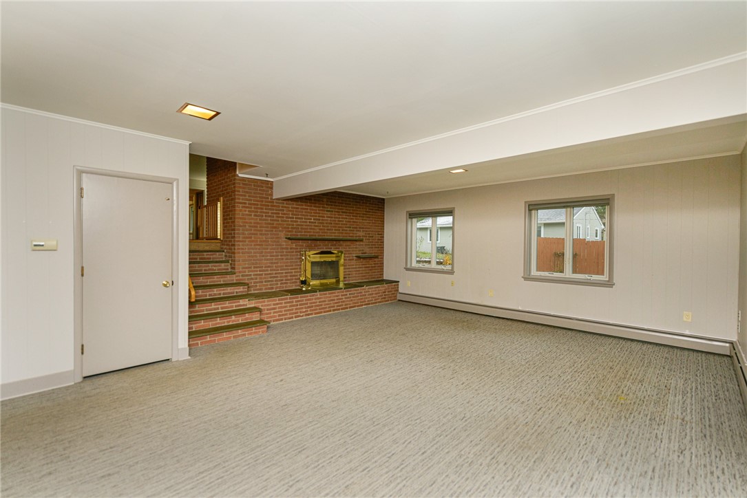 171 Harwood Circle Rochester, NY 14625 - Photo 31 of 45