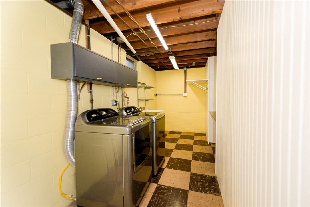 171 Harwood Circle Rochester, NY 14625 - Photo 34 of 45