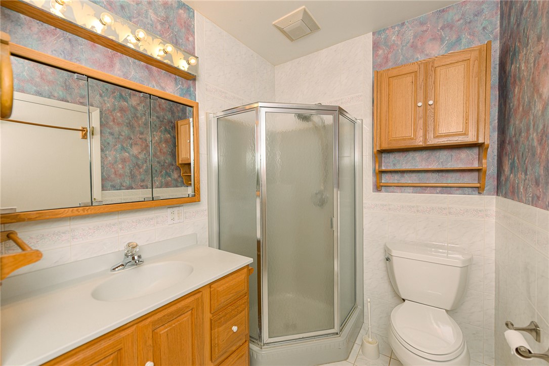 171 Harwood Circle Rochester, NY 14625 - Photo 36 of 45