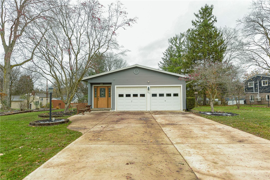 171 Harwood Circle Rochester, NY 14625 - Photo 5 of 45