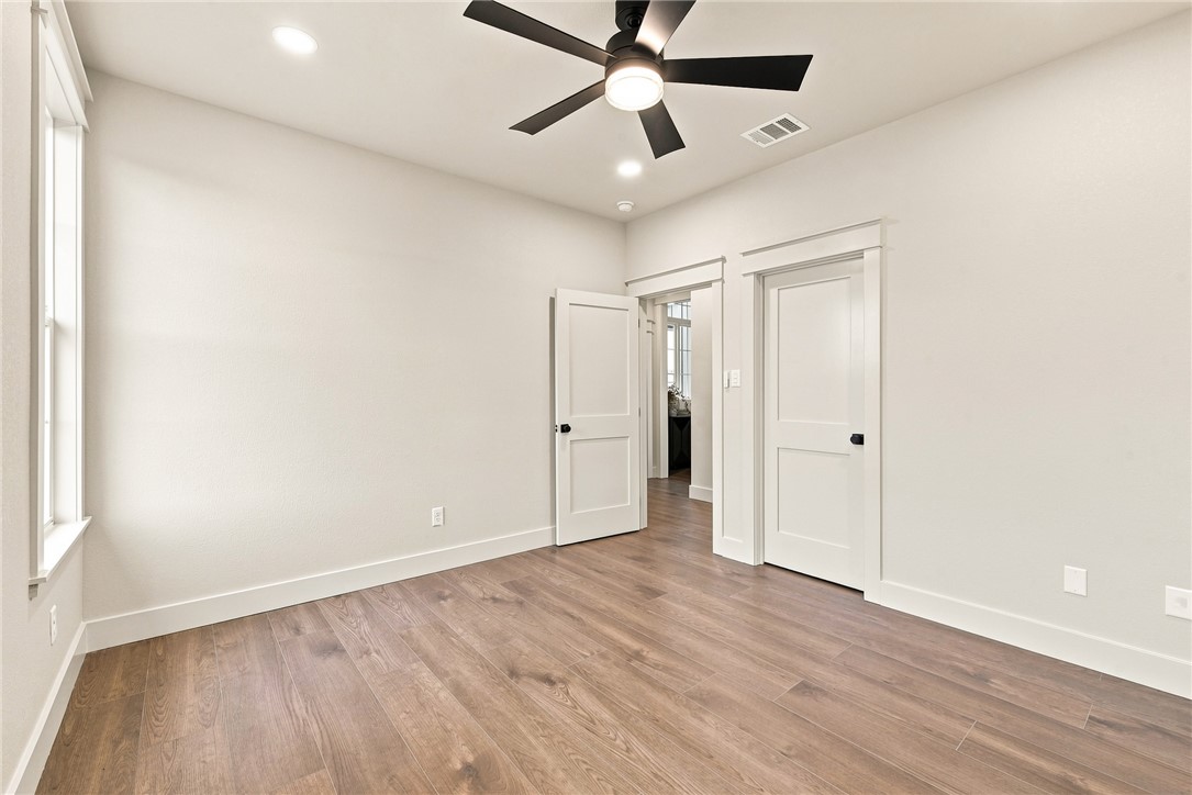10709 Little Farm Road College Station, TX 77845 - Photo 37 of 45 Gallery Image 37