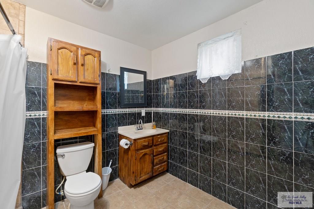 22484 Olmito Road Rio Hondo, TX 78583 - Photo 14 of 24 Gallery Image 14